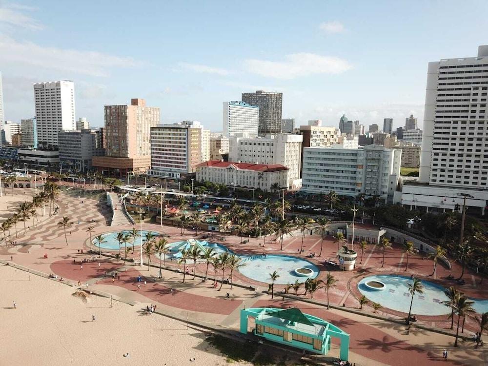 The Balmoral - Halaal Hotel Durban Exterior foto